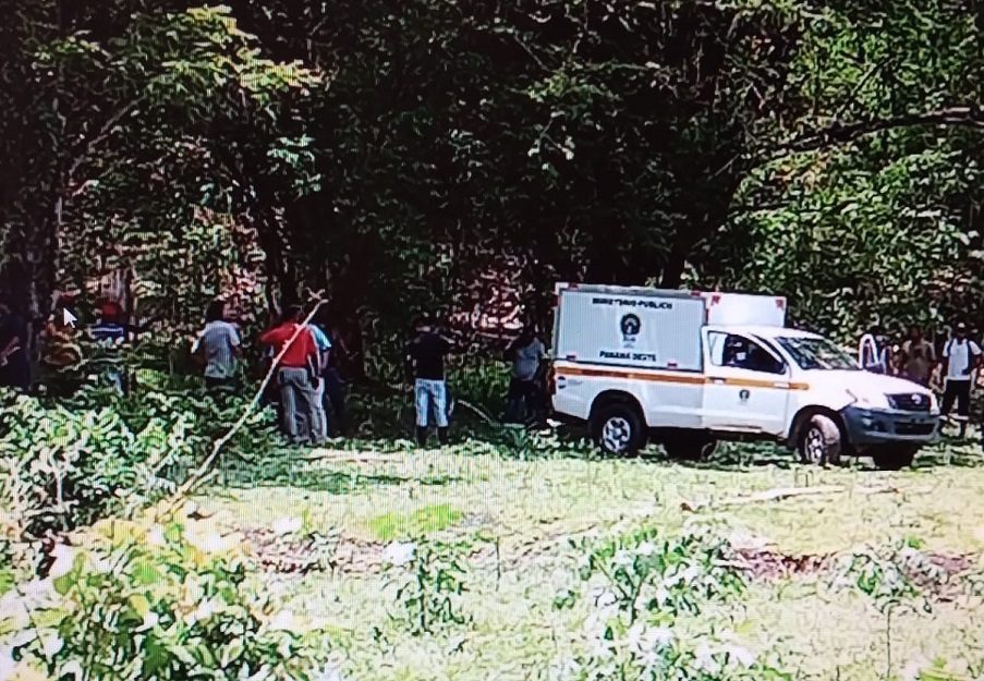 Personal del Ministerio Público y de la Policía Nacional acudieron al sitio. Foto: Eric A. Montenegro