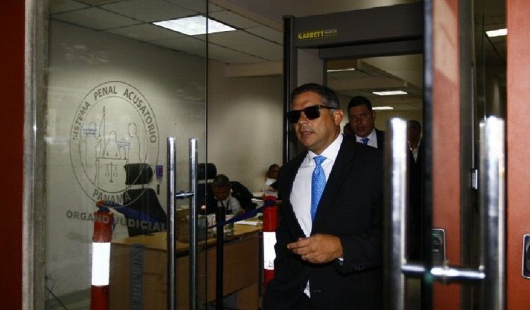 Adolfo "Beby" Valderrama a su salida de una de las audiencias por este caso en el SPA de PLaza Ágora. Archivo