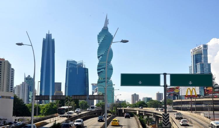 La Superintendencia de Bancos de Panamá apuesta a la recuperación económica y la estabilización de la empleomanía para los próximos meses. Foto:Pixabay