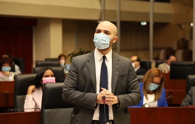 Edison Broce es actualmente diputado del circuito 8-8. Foto: Asamblea Nacional