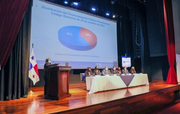 La capacitación se realizó en el auditorio del Tribunal Electoral. Foto: Cortesía TE
