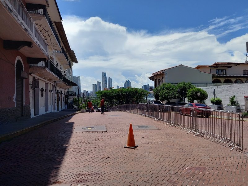 Vista de la entrada al Casco Antiguo de la ciudad, principal punto turístico de la capital. Foto: Francisco Paz