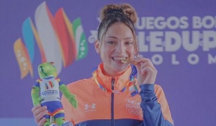Carolena Carstens obtuvo oro en taekwondo. Foto: COP.