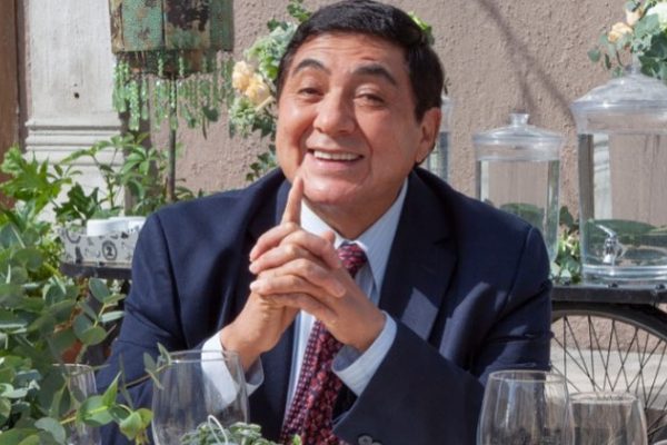 Carlos Bonavides está internado en un hospital en Ciudad de México. Foto: Instagram