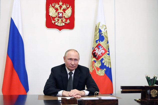 La situación en Ucrania muestra que EEUU intenta alargar este conflicto", dijo el presidente ruso. Foto: EFE