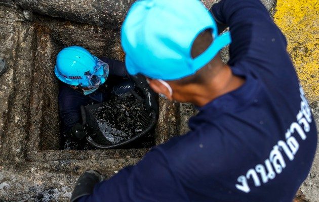 Reos en Tailandia, trabajo comunitario por penas. Foto: EFE