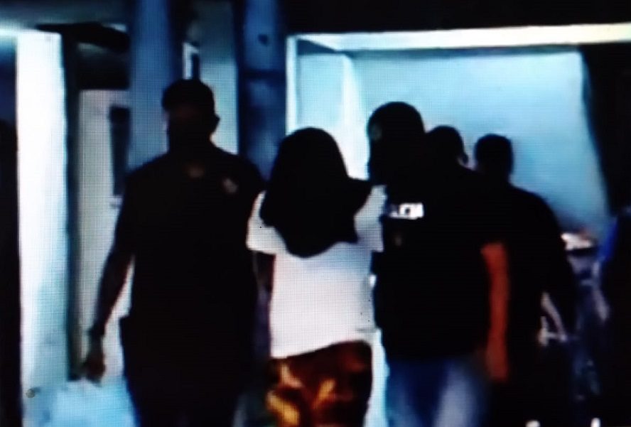 Un estudiante menor de edad fue detenido como sospechoso del crimen. Foto: Diomedes Sánchez