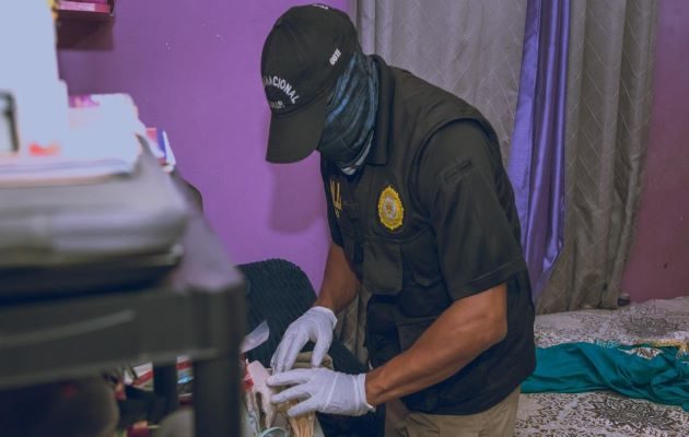Personal del Ministerio Público y unidades de la Policía Nacional realizaron varios allanamientos. Foto: Cortesía MP