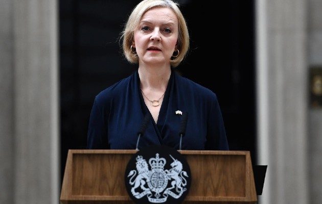 Liz Truss, la "dama de hierro" que se fundió en seis semanas. Foto: EFE