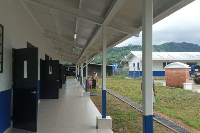El pasado mes de octubre fue inaugurada la escuela Quebrada Cianca, en la comarca Ngâbe Buglé. Foto: Cortesía Meduca