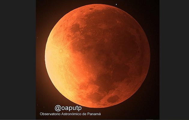 El eclipse se podrá apreciar en todo el país, si las nubes lo permiten. Foto: Dinace