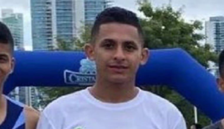 Javier Cortés.