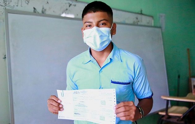 Los estudiantes de las comarcas también podrían cobrar este mes. Foto: Ifarhu