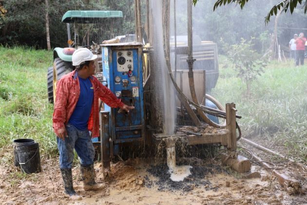Se está perforando cuatro pozos en Coclé, Herrera, Los Santos y Veraguas, uno por provincia.