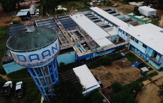 El pasado sábado, se informó sobre los bajos niveles de agua de los ríos David y Majagua, que suministran agua cruda a la potabilizadora de David en Los Algarrobos. Foto. José Vásquez