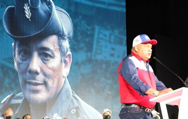 Benicio Robinson dijo que se autorizó abrir el compás de conversaciones.
