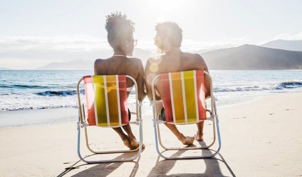  Un  80% cree que las relaciones sexuales fuera del hogar son mejores. Foto: Ilustrativa / Freepik
