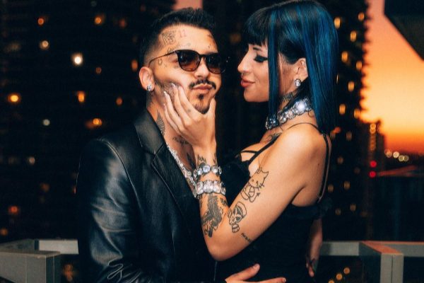 Christian Nodal y Cazzu en Premio Lo Nuestro. Foto: Instagram / @nodal