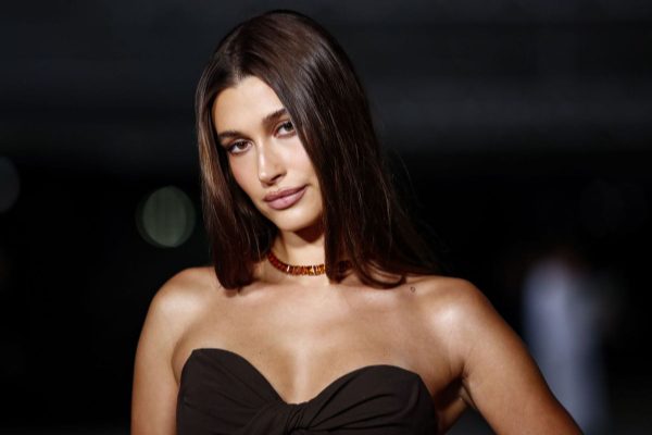 Hailey Bieber ha perdido 350,000 seguidores en Instagram. Foto: Archivo / EFE / Caroline Brehman