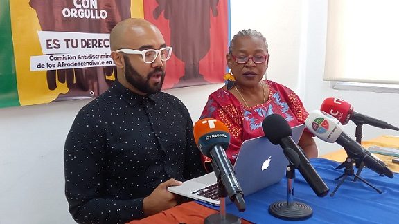 Abel Aronátegui y Eunice Meneses. Foto: Víctor Arosemena.
