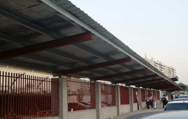 Se iniciará el trámite para adquirir los insumos para los laboratorios de química y física.