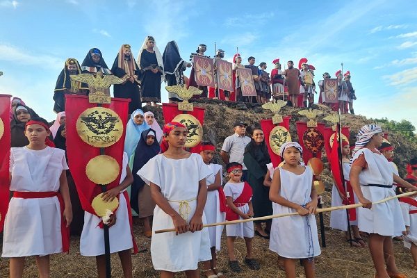 Miles de dólares se invierten para la realización de la Semana Santa Viviente en Pesé. Foto. Thays Domínguez