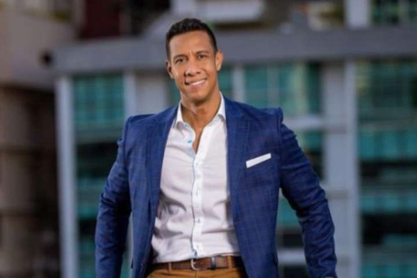 Ricardo Jaramillo trabajo en el pasado en el canal de la Tumba Muerto. Foto: Archivo