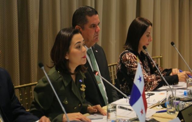 El problema migratorio se complica ya que el año pasado ingresaron 250 mil personas por la frontera con Colombia y para este año se estima que serán 400 mil.