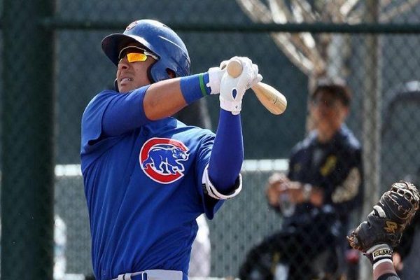 Miguel Amaya pertenece a la finca de los Cachorros de Chicago.