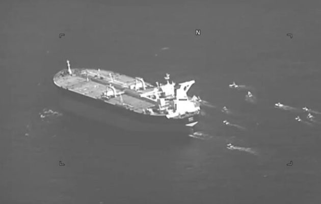 Barco petrolero con bandera panameña. Foto: Cortesía