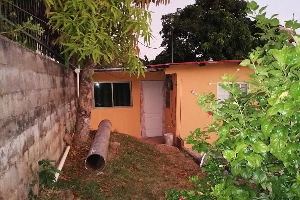 Los cinco implicados en este hecho de sangre, todos ellos miembros de la pandilla Bagdad, escucharon la sentencia desde el centro penitenciario en el que se encuentran recluidos. Foto. Eric Montenegro