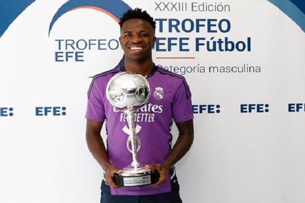 El brasileño Vinicius Junior con en el Trofeo Efe. Foto:EFE