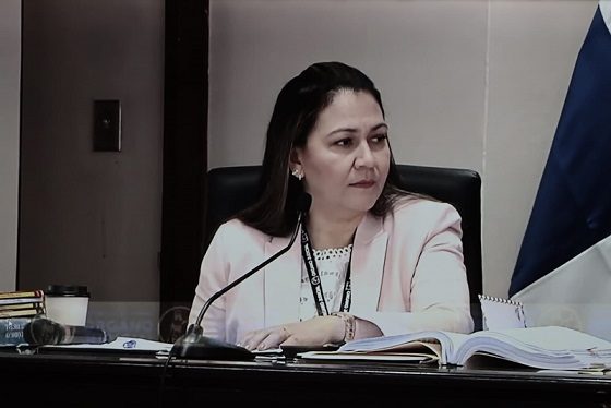 Juez Baloisa Marquínez. Víctor Arosemena.