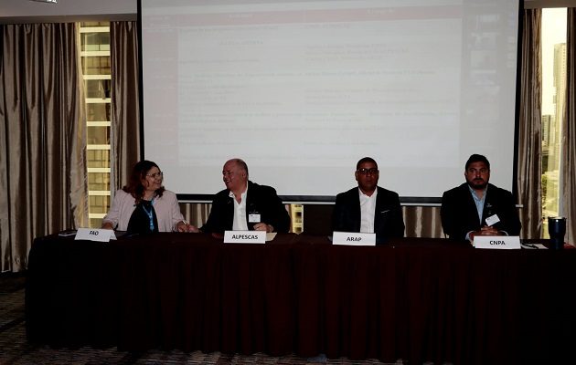 Representantes de diez países participan en la reunión extraordinaria de Alpescas. Foto: Víctor Arosemena