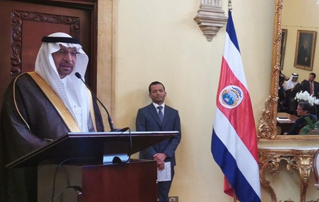 El ministro Al-Falih dijo que el proyecto es potencialmente atractivo.