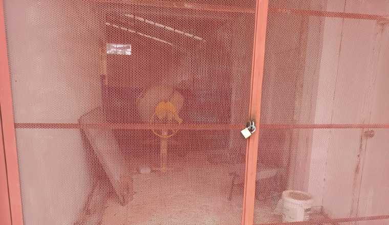 Gimnasio Eduardo Campbell sus puestas siguen cerradas. Foto: Melquiades Vásquez A.