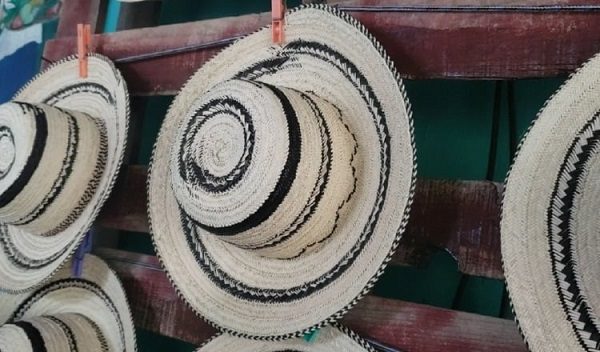 El valor del Sombrero Pinta'o depende de la cantidad de vueltas. Foto: Fanny Arias