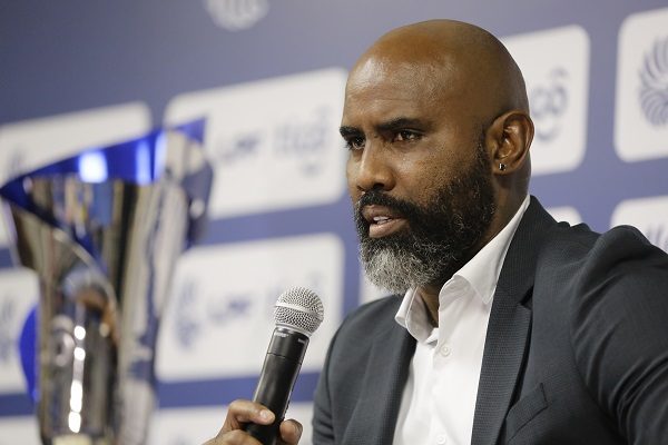 Felipe Baloy, técnico del Tauro. Foto:EFE