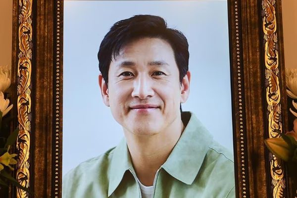 El actor Lee Suk-kyun fue velado en capilla ardiente en Seúl. Foto: EFE