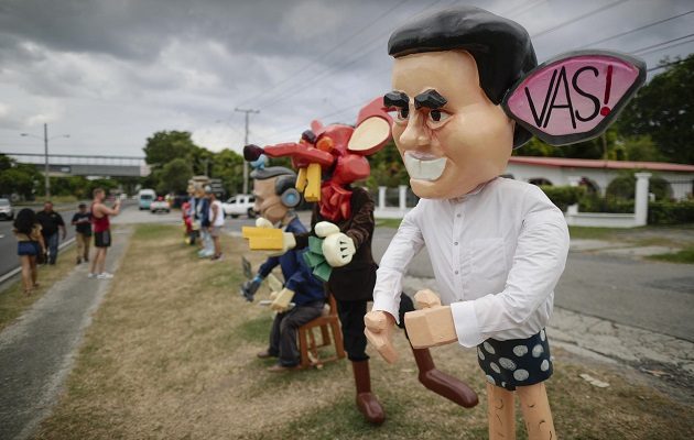 Los panameños despiden el año viejo y dan la bienvenida al nuevo. Foto: EFE