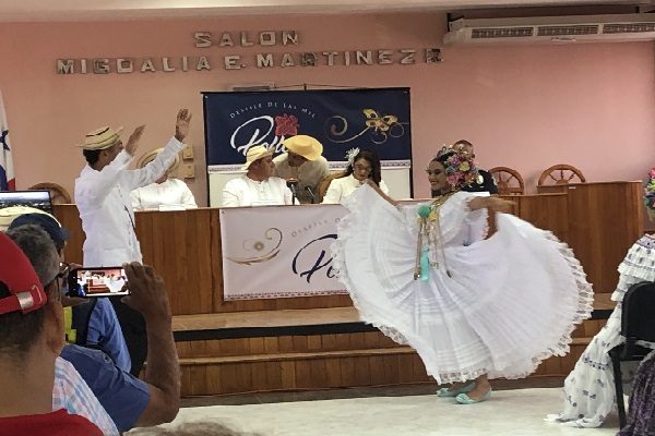 A las cinco de la tarde del 13 de enero se bailará El Punto. Foto. Thays Domínguez