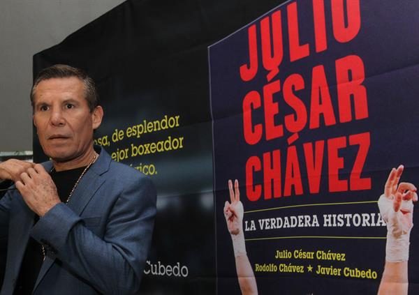 Julio César Chávez excampeón mundial de boxeo. Foto: EFE