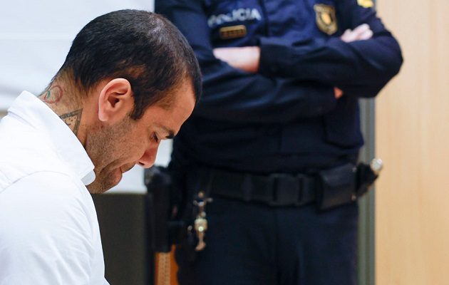 Alves ya lleva poco más de un año en prisión preventiva. Foto: EFE