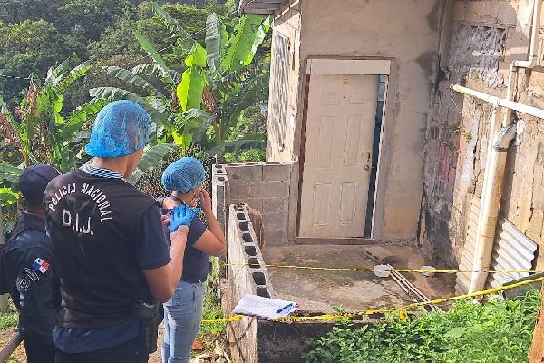 Las autoridades no descartan que este nuevo hecho de sangre esté vinculado con los problemas que se viven en el sector por viejas rencillas entre bandas rivales que operan en Nuevo México. Foto. Diomedes Sánchez