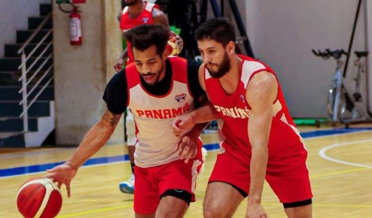 Panamá visita a Uruguay en Montevideo en el clasificatorio al Americup 2025. Foto: FEPABA