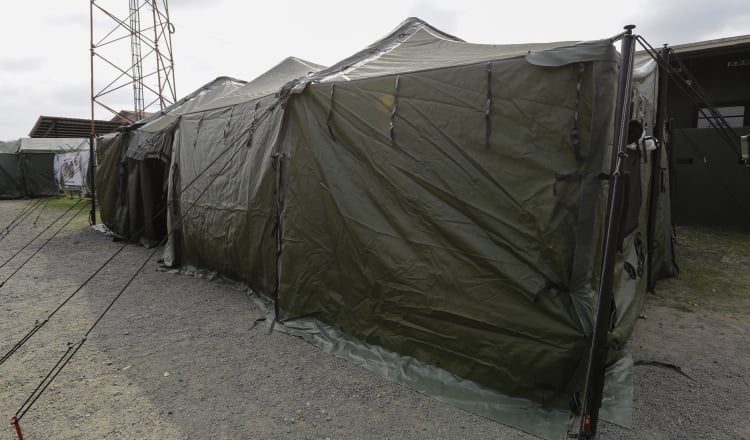 Fotografía de varias carpas para atención a migrantes, donadas por Estados Unidos.