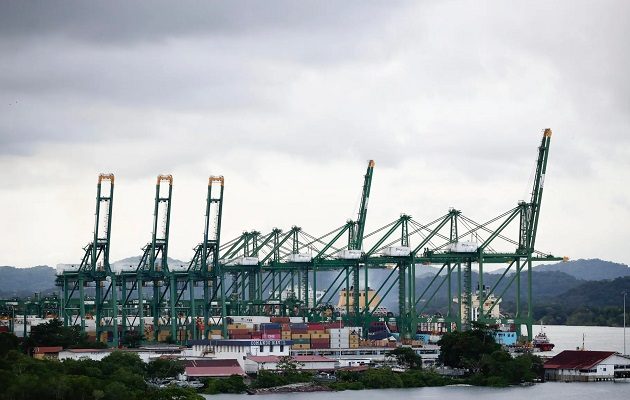 La sequía que afecta al Canal de Panamá aumenta la incertidumbre. Foto: EFE