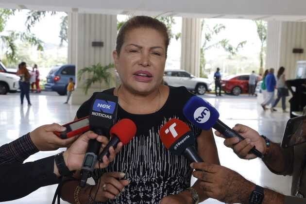 Alma Cortés pidió al Tribunal Electoral tomar cartas en el asunto. Foto: Víctor Arosemena