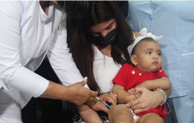 Estas dosis están disponibles para todos en las 15 regiones de salud del país. Foto: Cortesía
