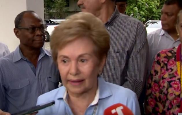 La expresidenta Mireya Moscoso.